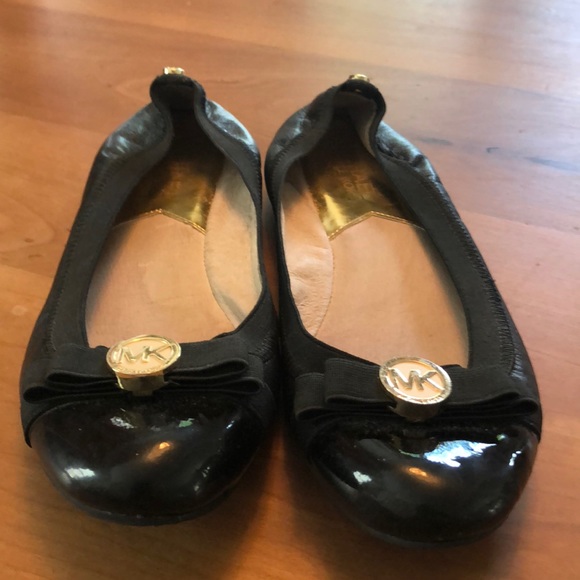 Michael Kors flats - Picture 1 of 3